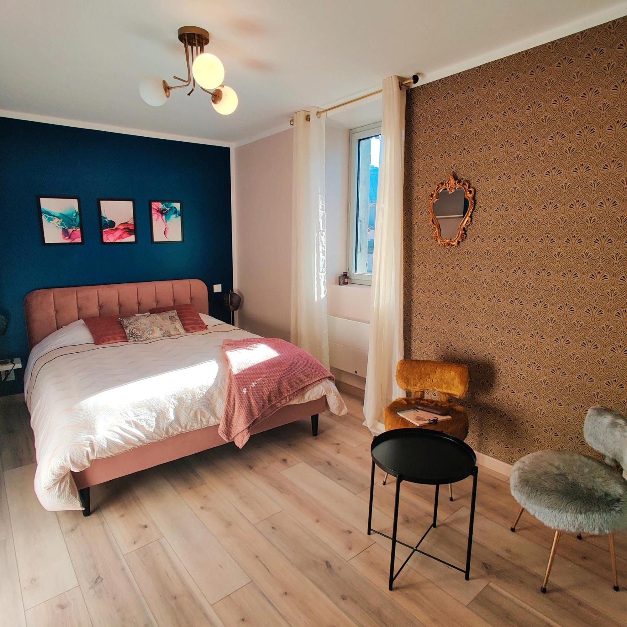 Au Coin Du Chemin Hotell Chambéry Rum bild