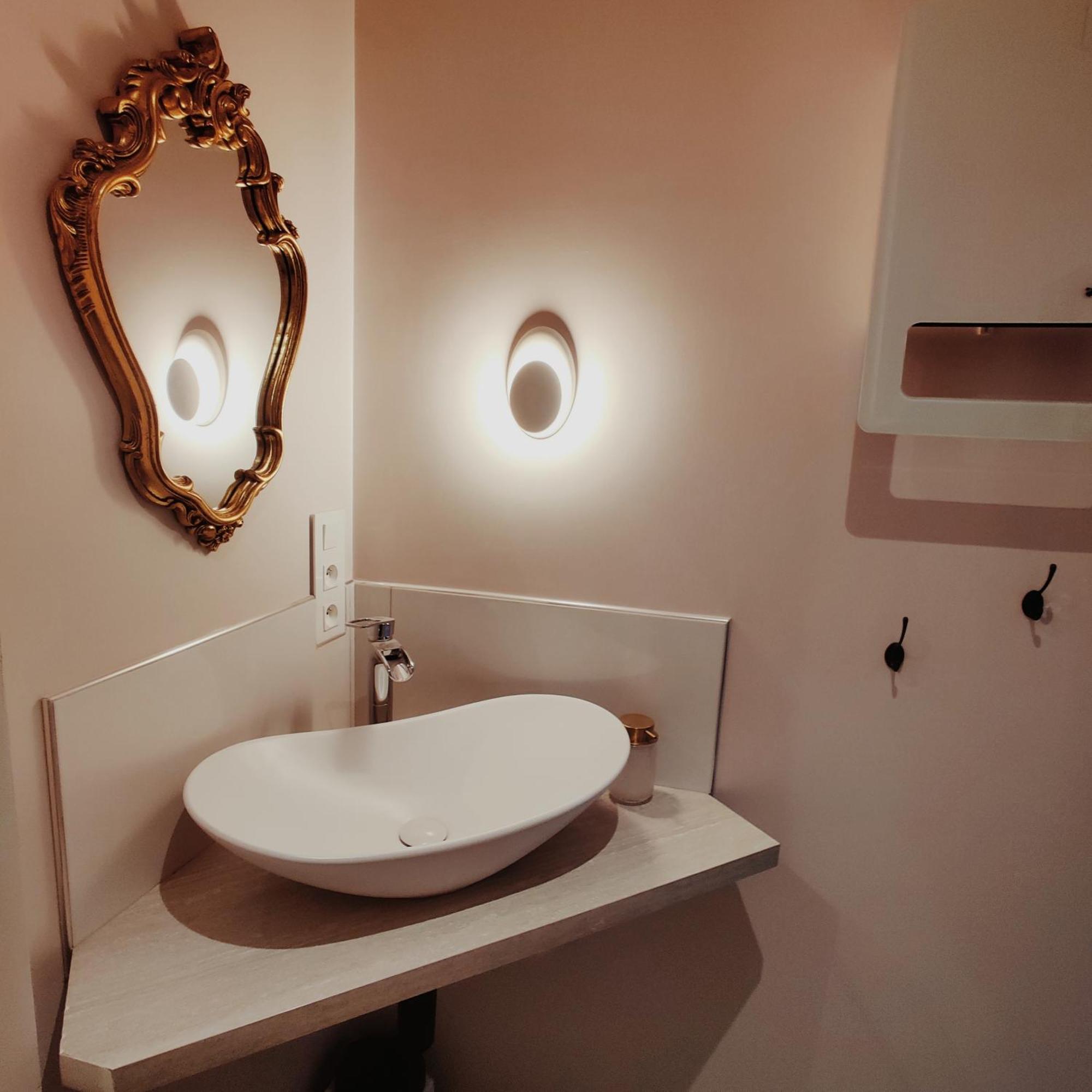 Au Coin Du Chemin Hotell Chambéry Rum bild